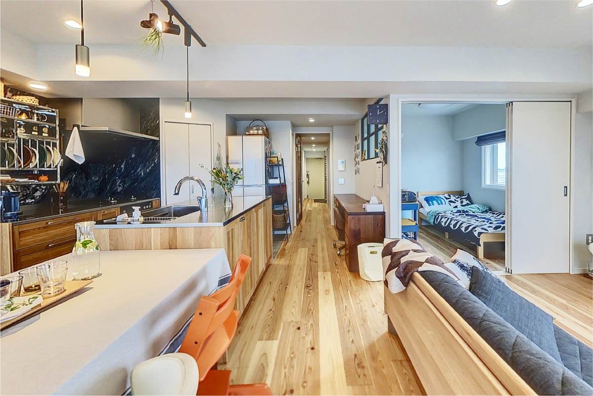 玄関の大理石タイル