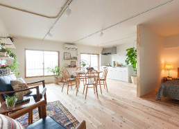 バリアフリー仕様を容易にした二重床システム。